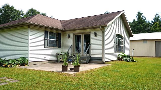 W8135 SAND ROAD, Neillsville, WI 54456