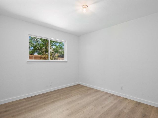 6902 Meadow RUN, Austin, TX 78745