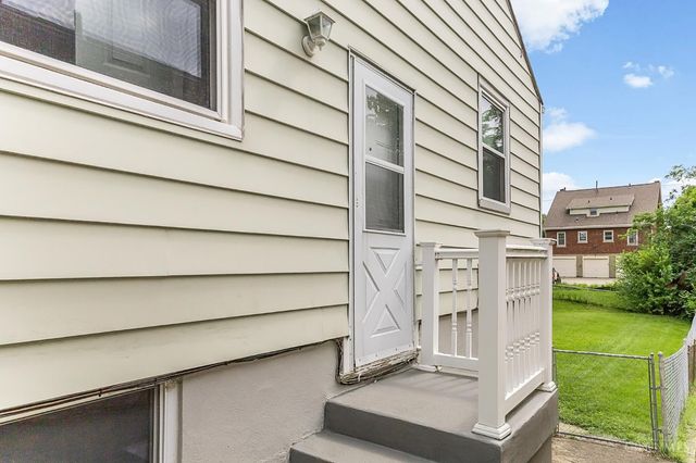 3912 Florence Avenue, Green Twp, OH 45248