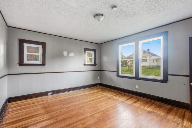 1633 Dallas Avenue, North College Hill, OH 45239