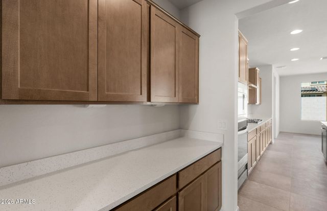 17612 W PASADENA Avenue, Litchfield Park, AZ 85340