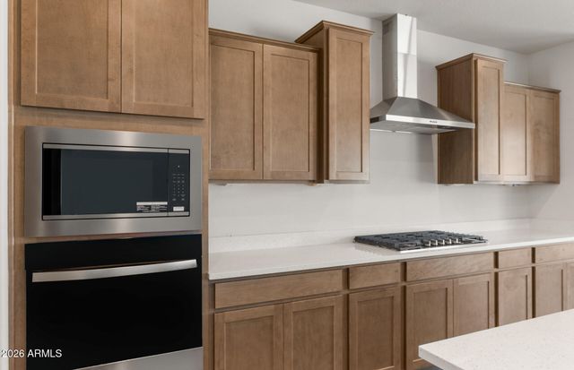 17612 W PASADENA Avenue, Litchfield Park, AZ 85340