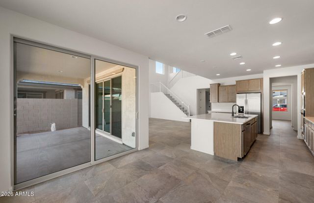 17612 W PASADENA Avenue, Litchfield Park, AZ 85340