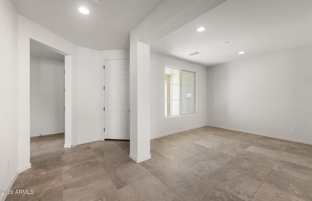 17612 W PASADENA Avenue, Litchfield Park, AZ 85340