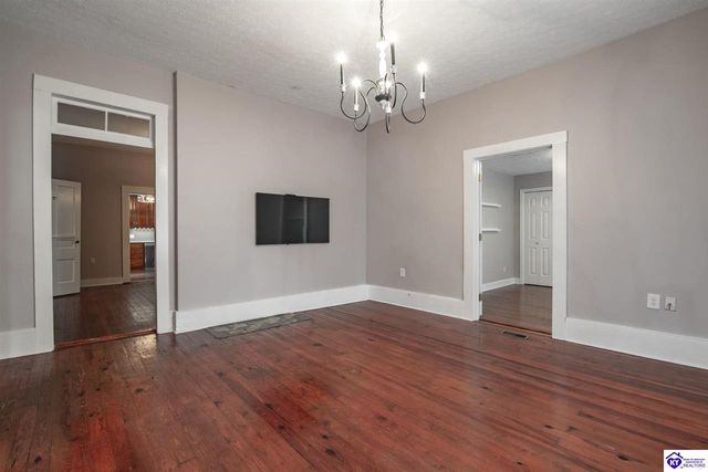 125 S Maple Street, Elizabethtown, KY 42701