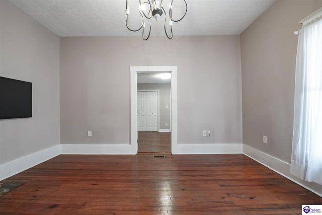 125 S Maple Street, Elizabethtown, KY 42701