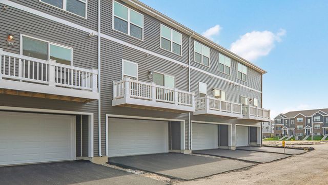 17325 Ulster Drive, Tinley Park, IL 60477