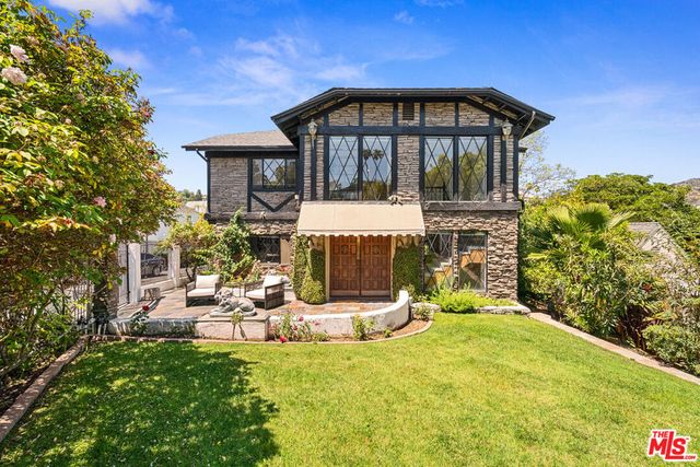 2402 Hollyridge Drive, Los Angeles, CA 90068
