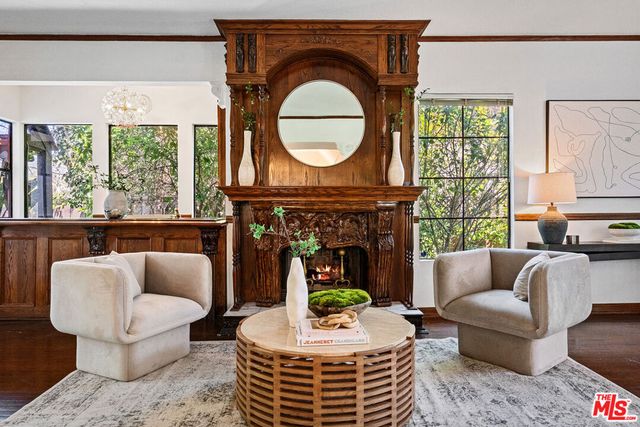2402 Hollyridge Drive, Los Angeles, CA 90068