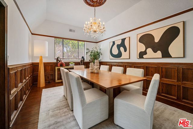 2402 Hollyridge Drive, Los Angeles, CA 90068