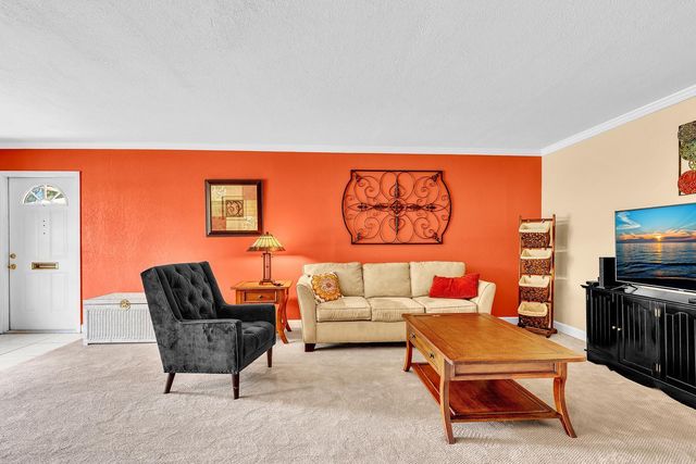 840 N High Point Blvd Boulevard N B, Delray Beach, FL 33445