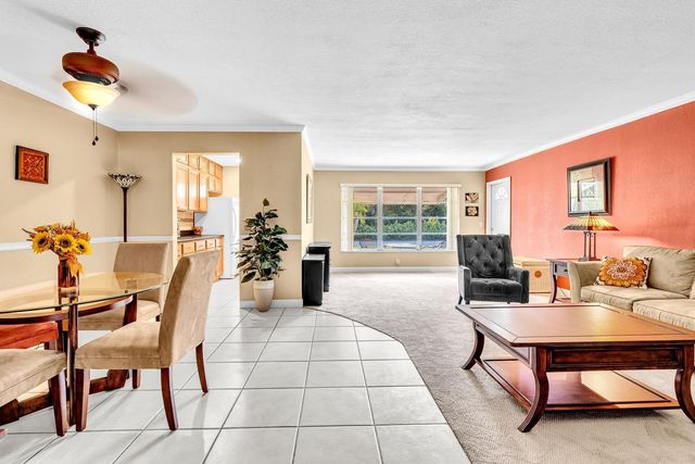 840 N High Point Blvd Boulevard N B, Delray Beach, FL 33445