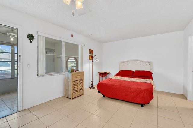840 N High Point Blvd Boulevard N B, Delray Beach, FL 33445