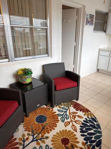 840 N High Point Blvd Boulevard N B, Delray Beach, FL 33445