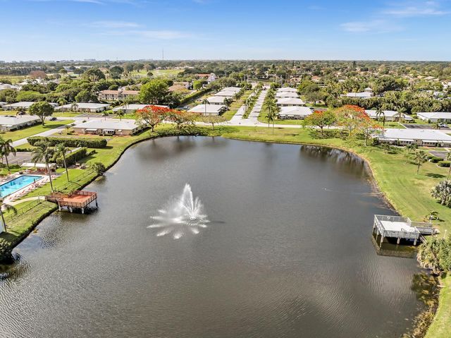 840 N High Point Blvd Boulevard N B, Delray Beach, FL 33445