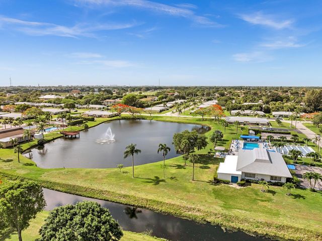 840 N High Point Blvd Boulevard N B, Delray Beach, FL 33445