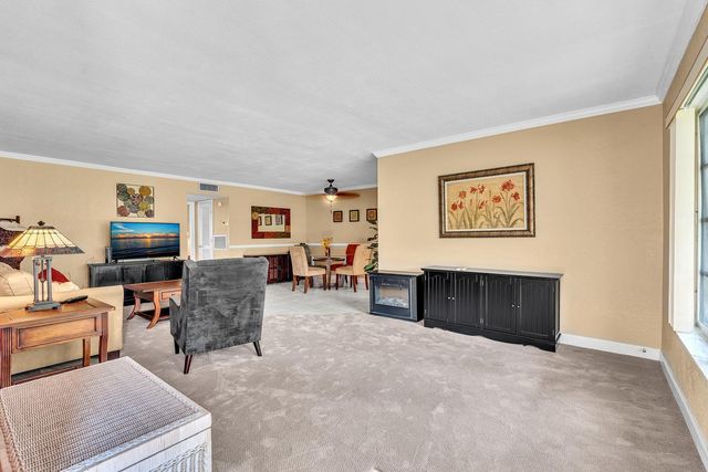 840 N High Point Blvd Boulevard N B, Delray Beach, FL 33445