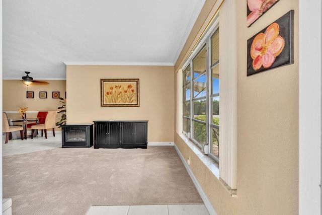 840 N High Point Blvd Boulevard N B, Delray Beach, FL 33445