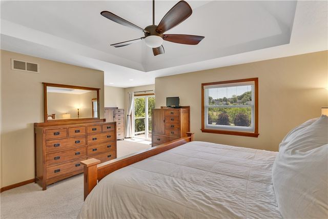 7 Hawthorne Ln, Penn Twp, PA 15642