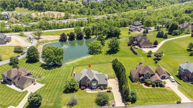 7 Hawthorne Ln, Penn Twp, PA 15642