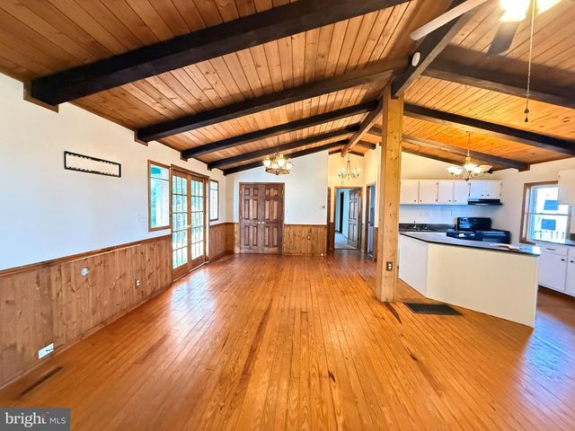 114 INCA TRL, Winchester, VA 22602