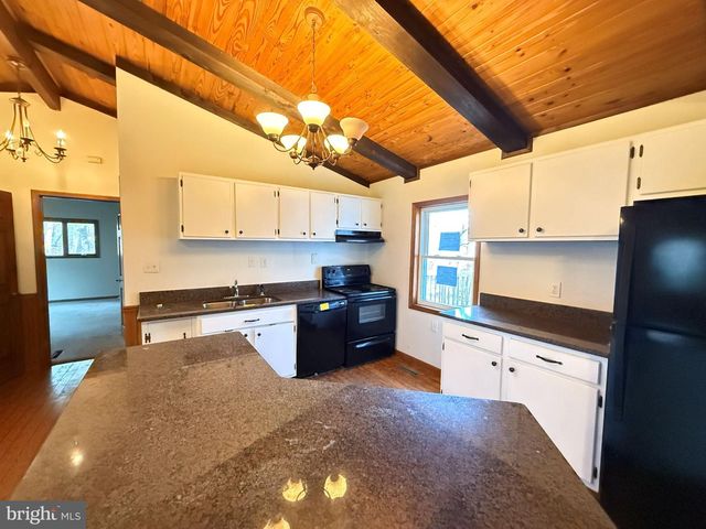 114 INCA TRL, Winchester, VA 22602