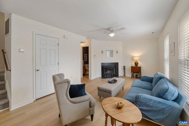 972 TOWNE LN, Charlottesville, VA 22901