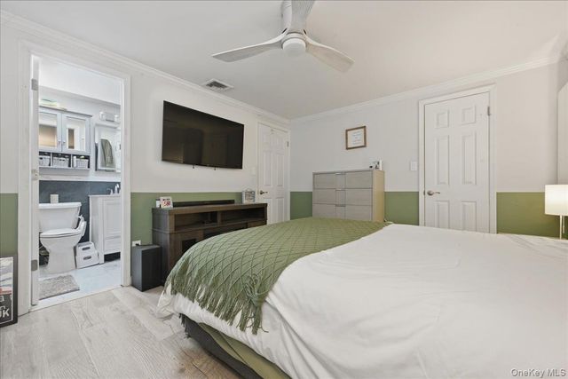 1085 Sipp Avenue, Medford, NY 11763