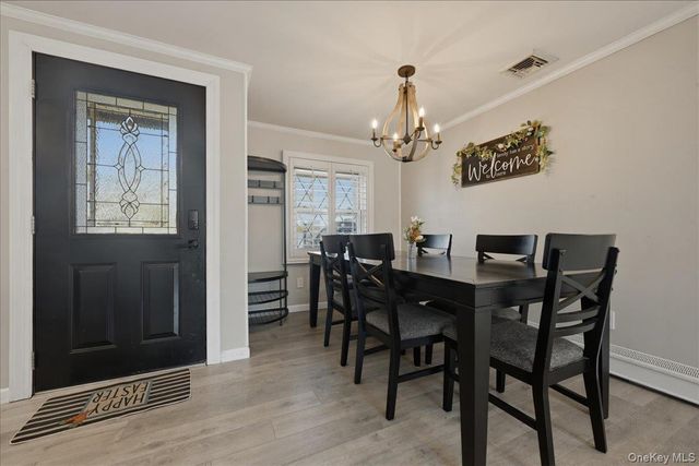 1085 Sipp Avenue, Medford, NY 11763