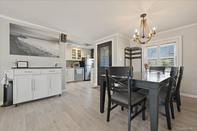 1085 Sipp Avenue, Medford, NY 11763