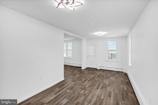 42 CHESTNUT ST, Mohnton, PA 19540