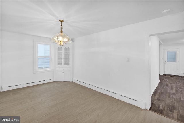 42 CHESTNUT ST, Mohnton, PA 19540