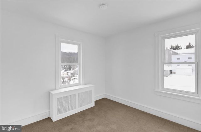 42 CHESTNUT ST, Mohnton, PA 19540