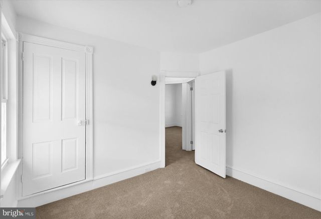 42 CHESTNUT ST, Mohnton, PA 19540