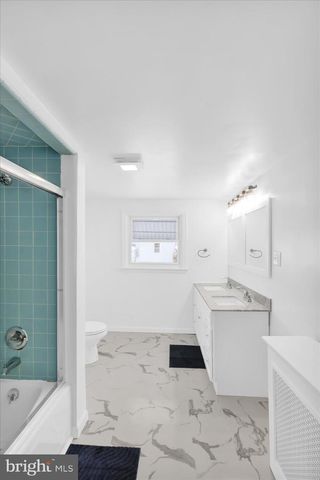 42 CHESTNUT ST, Mohnton, PA 19540