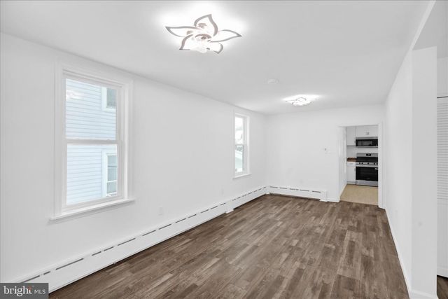 42 CHESTNUT ST, Mohnton, PA 19540