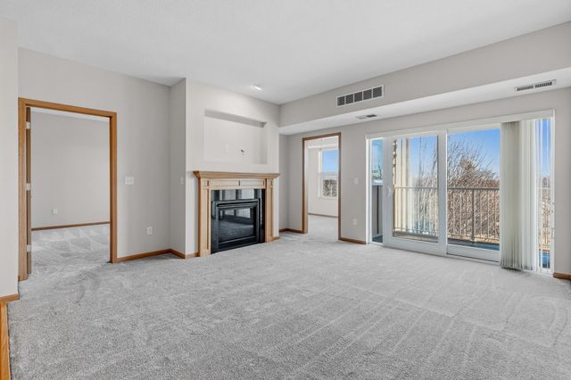 601 Levander Way 302, South Saint Paul, MN 55075