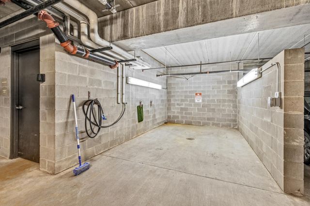 601 Levander Way 302, South Saint Paul, MN 55075