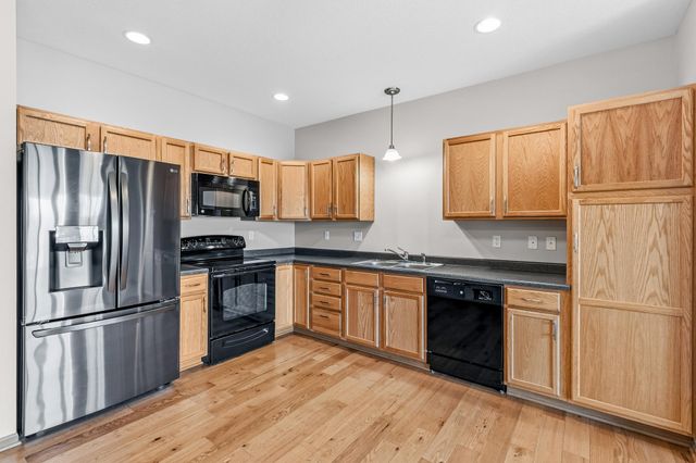 601 Levander Way 302, South Saint Paul, MN 55075