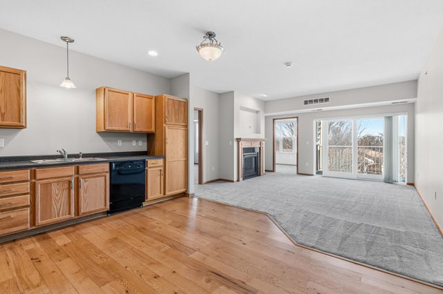 601 Levander Way 302, South Saint Paul, MN 55075