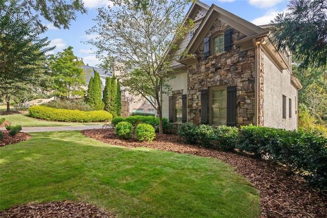 1735 HIGH Trail, Atlanta, GA 30339