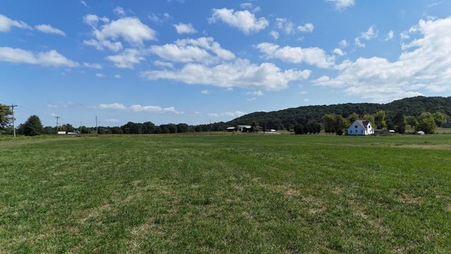 1 Gap Springs Road, SE, Old Fort, TN 37362
