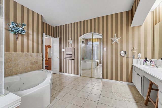 10402 Fairway Vista Drive, Rowlett, TX 75089