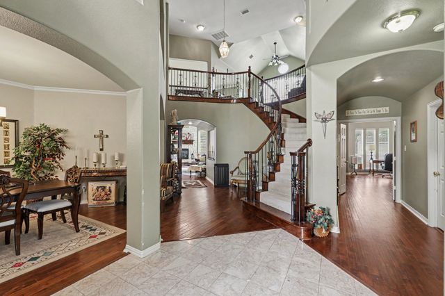 10402 Fairway Vista Drive, Rowlett, TX 75089