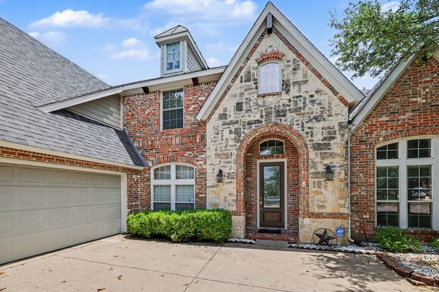 10402 Fairway Vista Drive, Rowlett, TX 75089