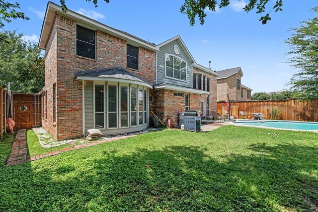 10402 Fairway Vista Drive, Rowlett, TX 75089