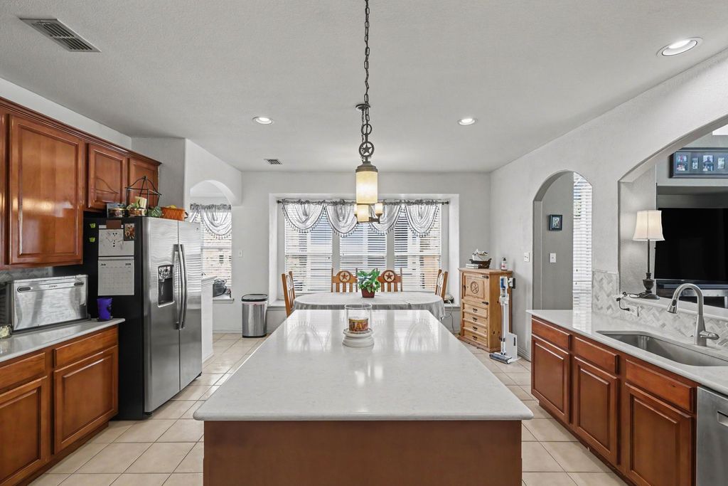 10402 Fairway Vista Drive, Rowlett, TX 75089