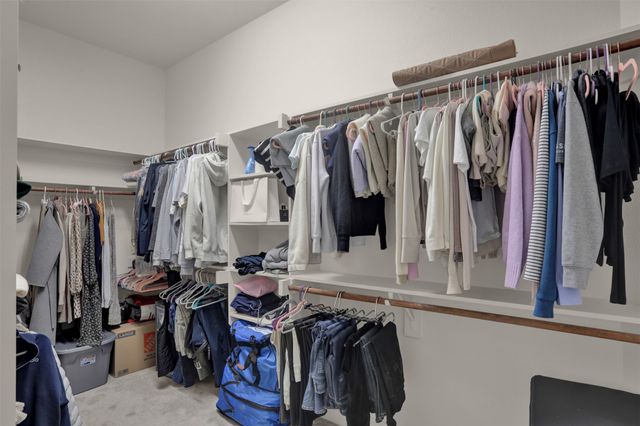 209 Carrington Lane, Lewisville, TX 75067