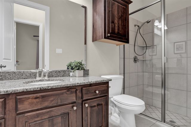 209 Carrington Lane, Lewisville, TX 75067