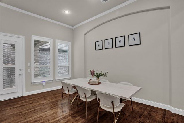 209 Carrington Lane, Lewisville, TX 75067